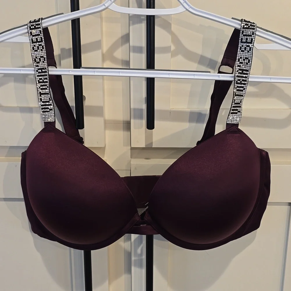 Victoria's Secret Underwire Very Sexy Push-Up Bra with Embellished Straps - Picture 10 of 11